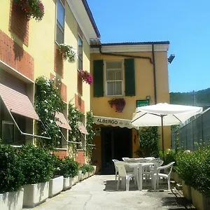 Lea Hotel